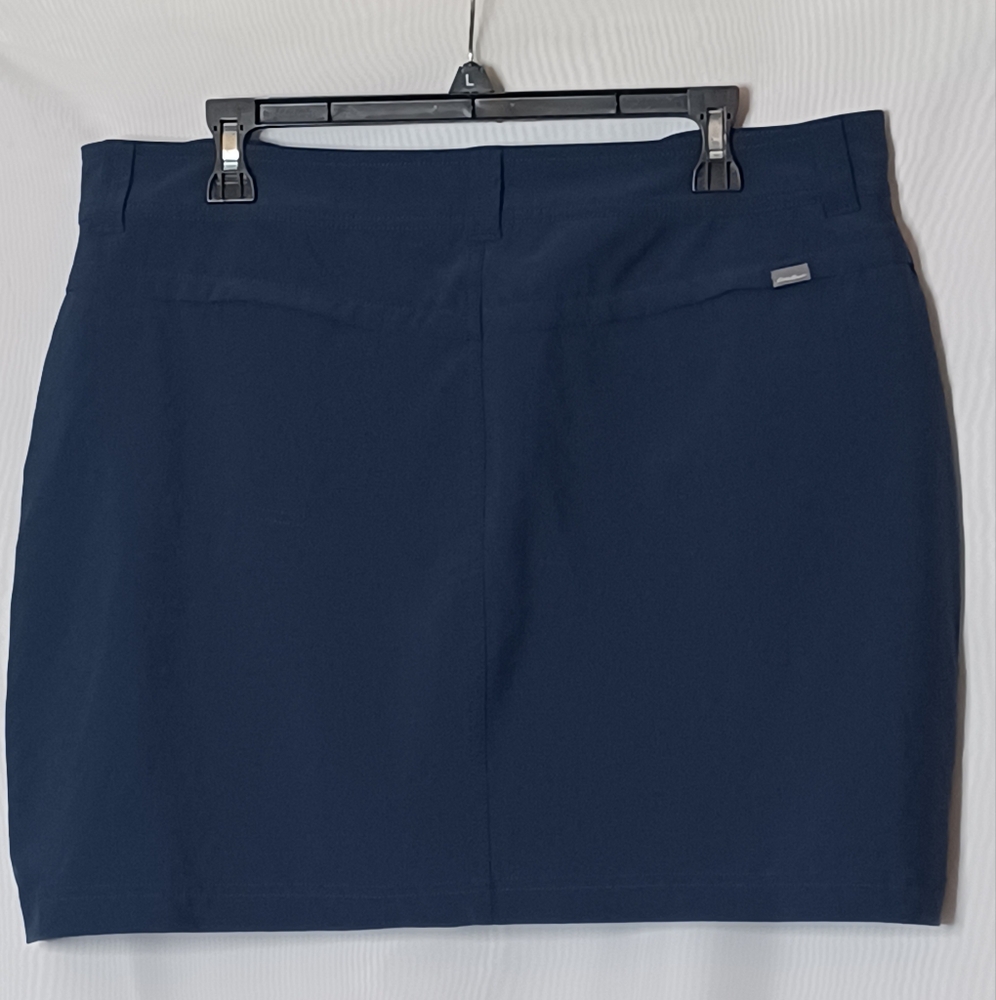 Eddie Bauer Women's Navy Blue Skort. Size 14 - Picture 9 of 12